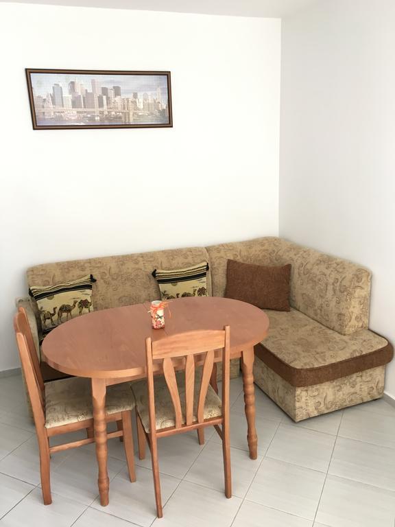 Adonai Apartments Nesebar Luaran gambar